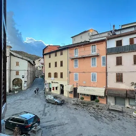 Centrale ホテル *