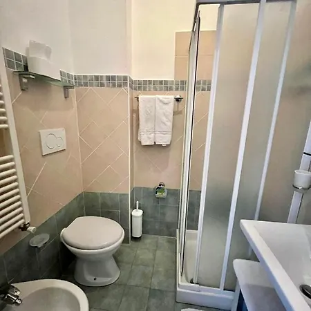 Centrale ホテル *